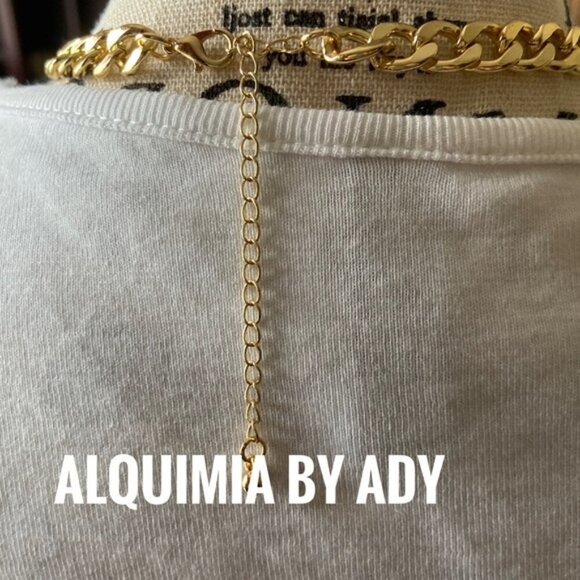 Gold Cuban Gold Chain Necklace - Picture 3 of 3